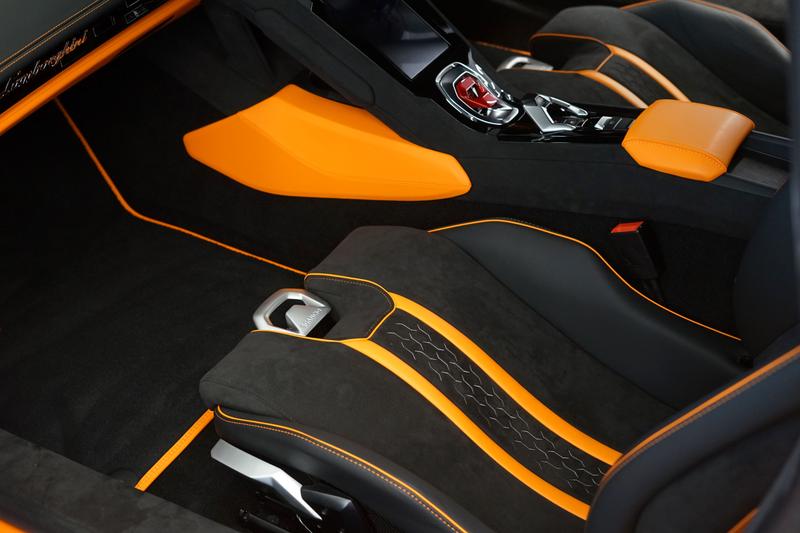 Used Lamborghini Huracan 2024 for sale - 76467653: Photo 13