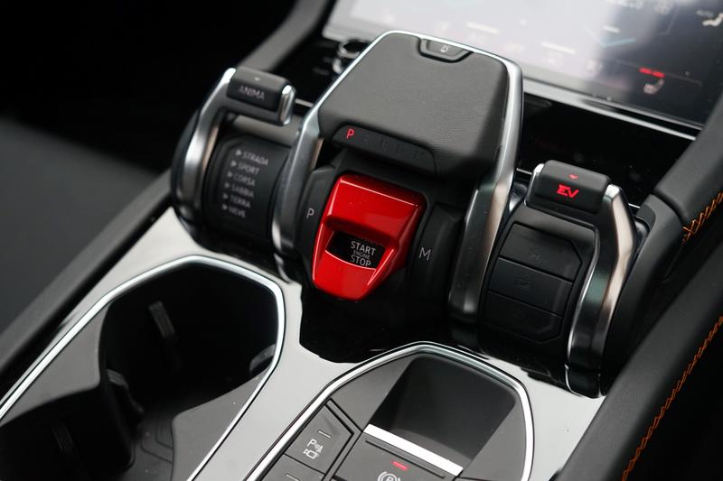 Used Lamborghini Urus 2025 for sale - 76452854: Photo 18