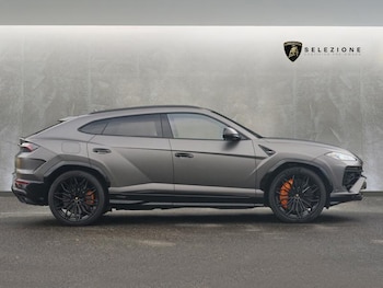 Used Lamborghini Urus 2025 for sale - 76452854: Photo