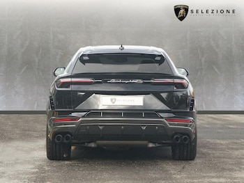 Used Lamborghini Urus 2024 for sale - 76494706: Photo