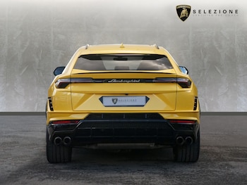 Used Lamborghini Urus 2023 for sale - 78593002: Photo