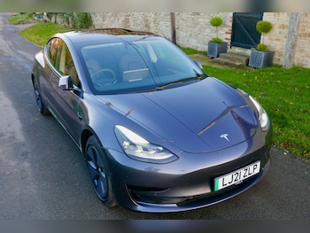 Used Tesla Model 3 2021 for sale - 76627189: Photo