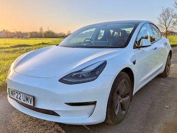 Used Tesla Model 3 2022 for sale - 76627188: Photo