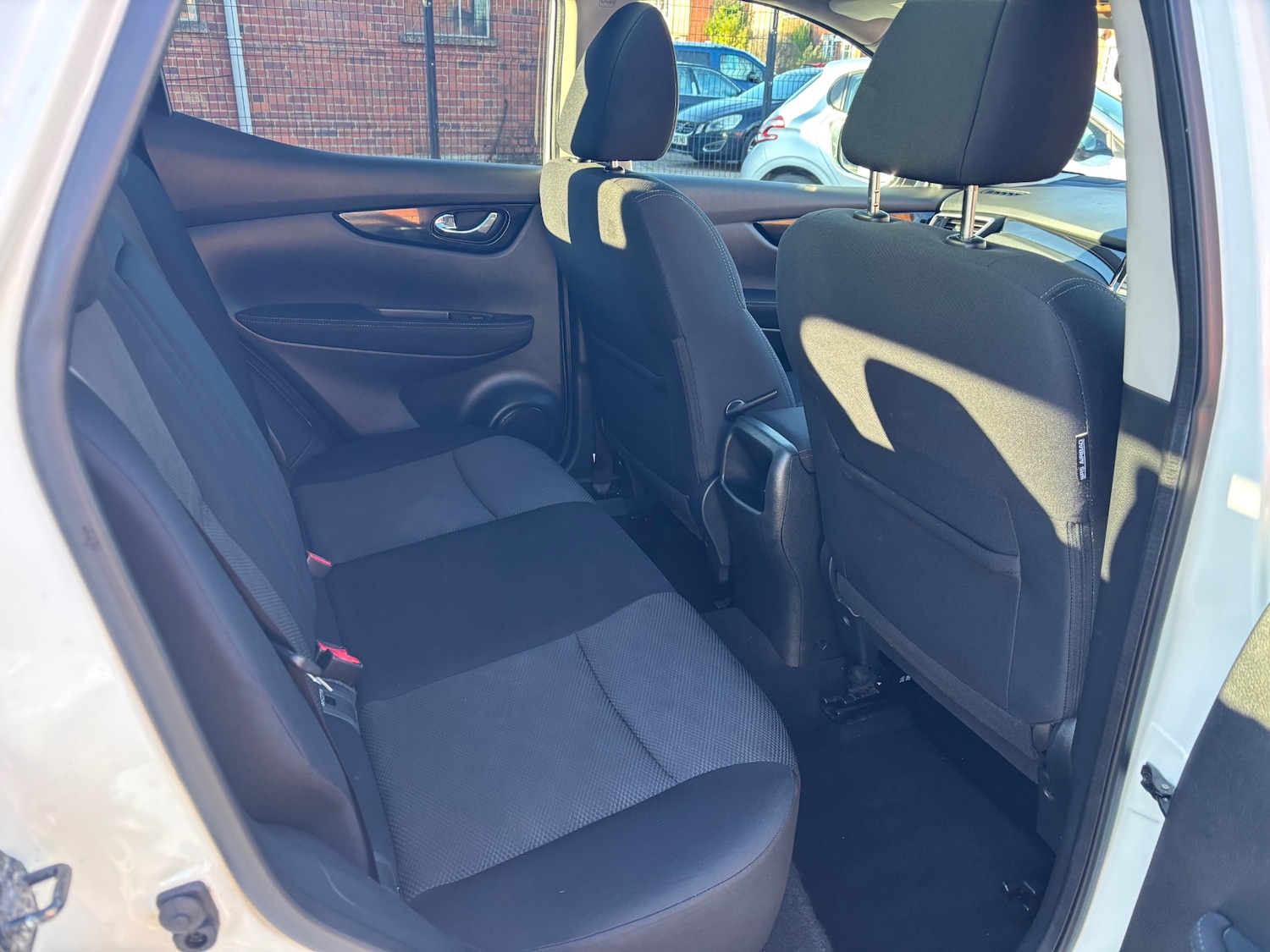 Used Nissan Qashqai 2015 for sale - 76697290: Photo 9