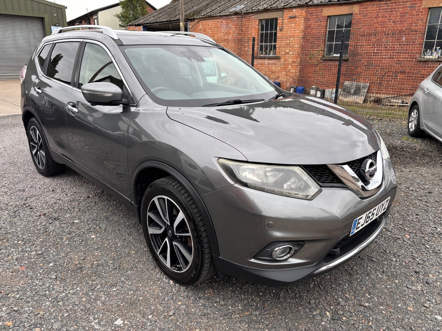 Used Nissan X-Trail 2015 for sale - 76079496: Photo 1