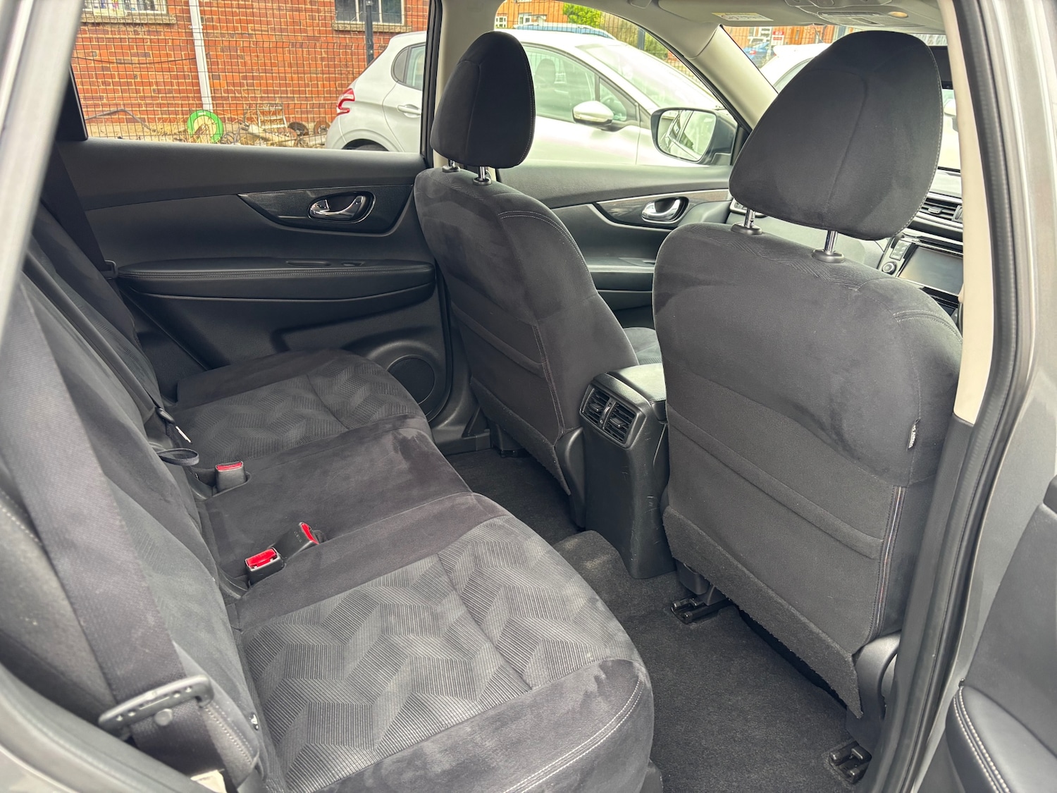 Used Nissan X-Trail 2015 for sale - 76079496: Photo 9