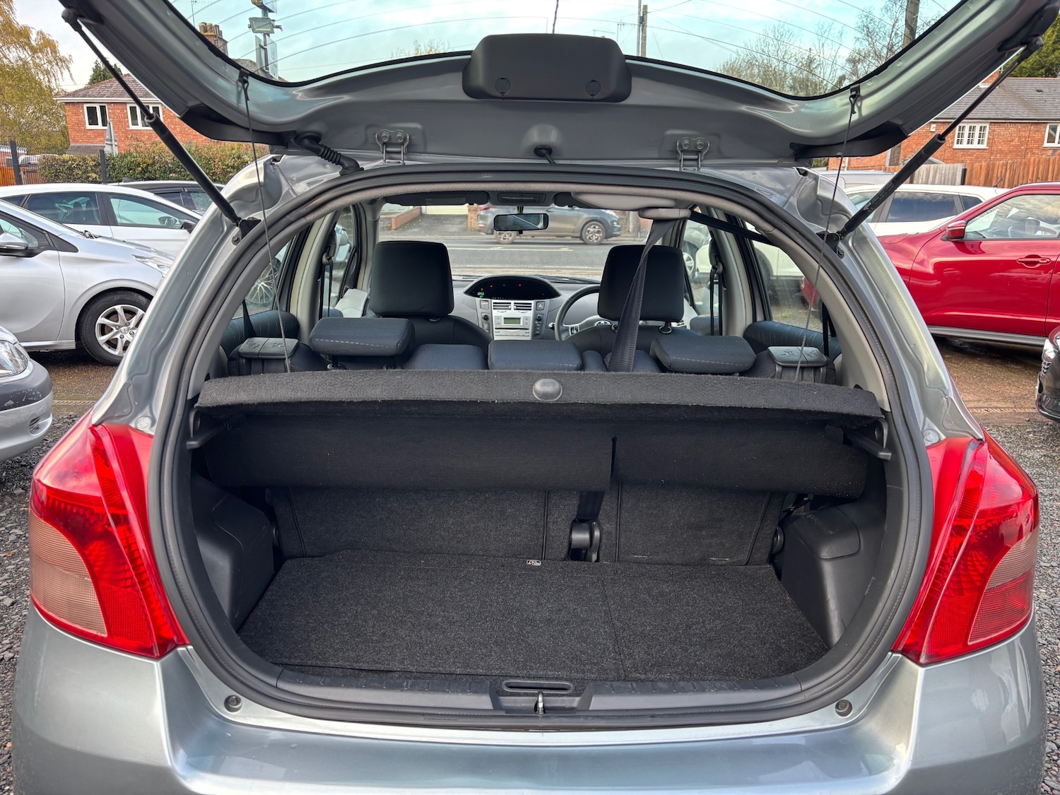 Used Toyota Yaris 2006 for sale - 76720196: Photo 12