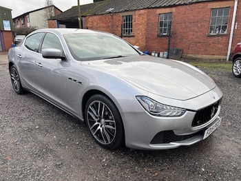 2015 (15) - V6d 4dr Auto