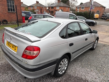Used Toyota Avensis 2001 for sale - 77033548: Photo
