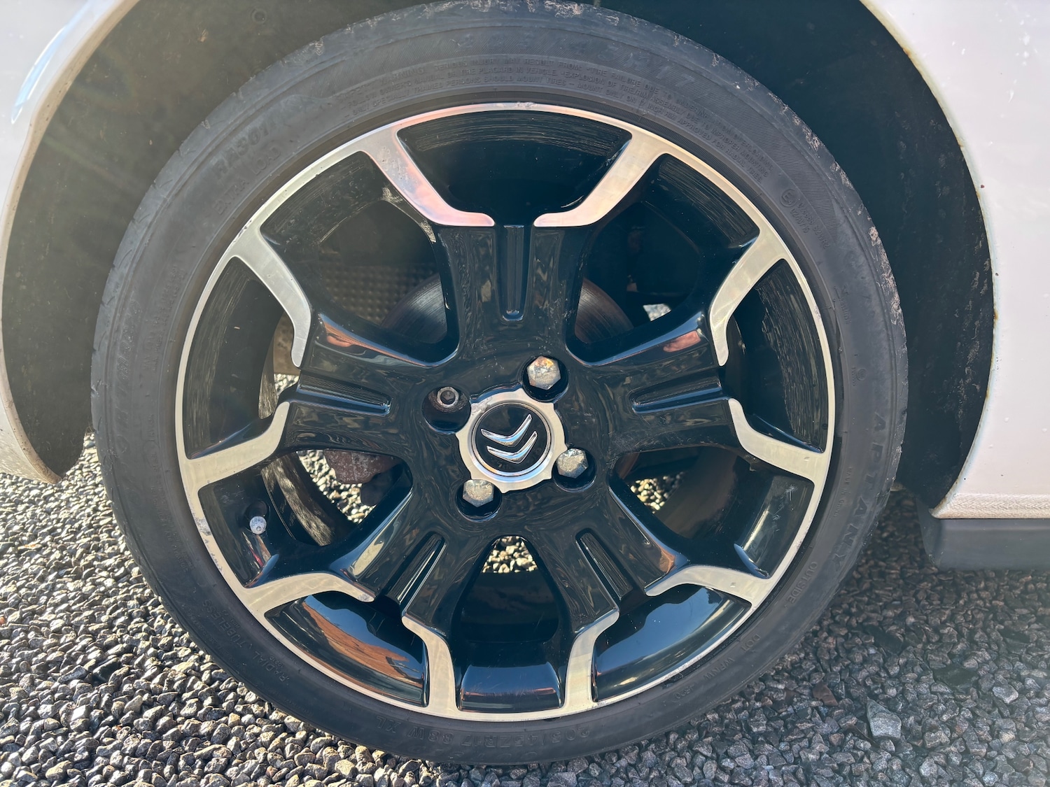 Used Citroen DS3 2014 for sale - 76897151: Photo 13