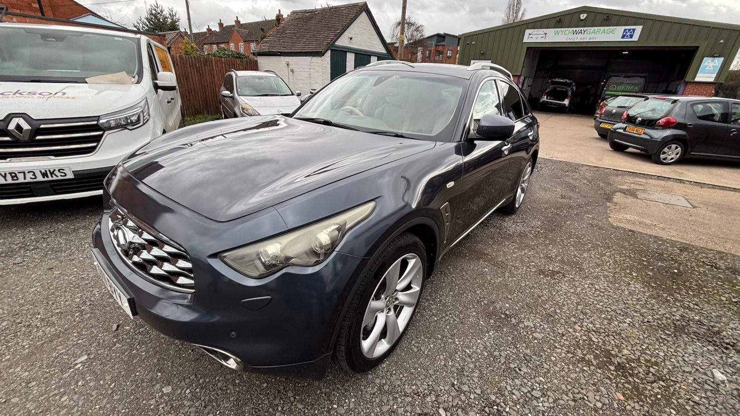 Used Infiniti FX 2011 for sale - 77736165: Photo 2