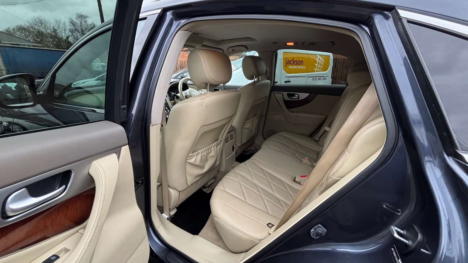 Used Infiniti FX 2011 for sale - 77736165: Photo 9