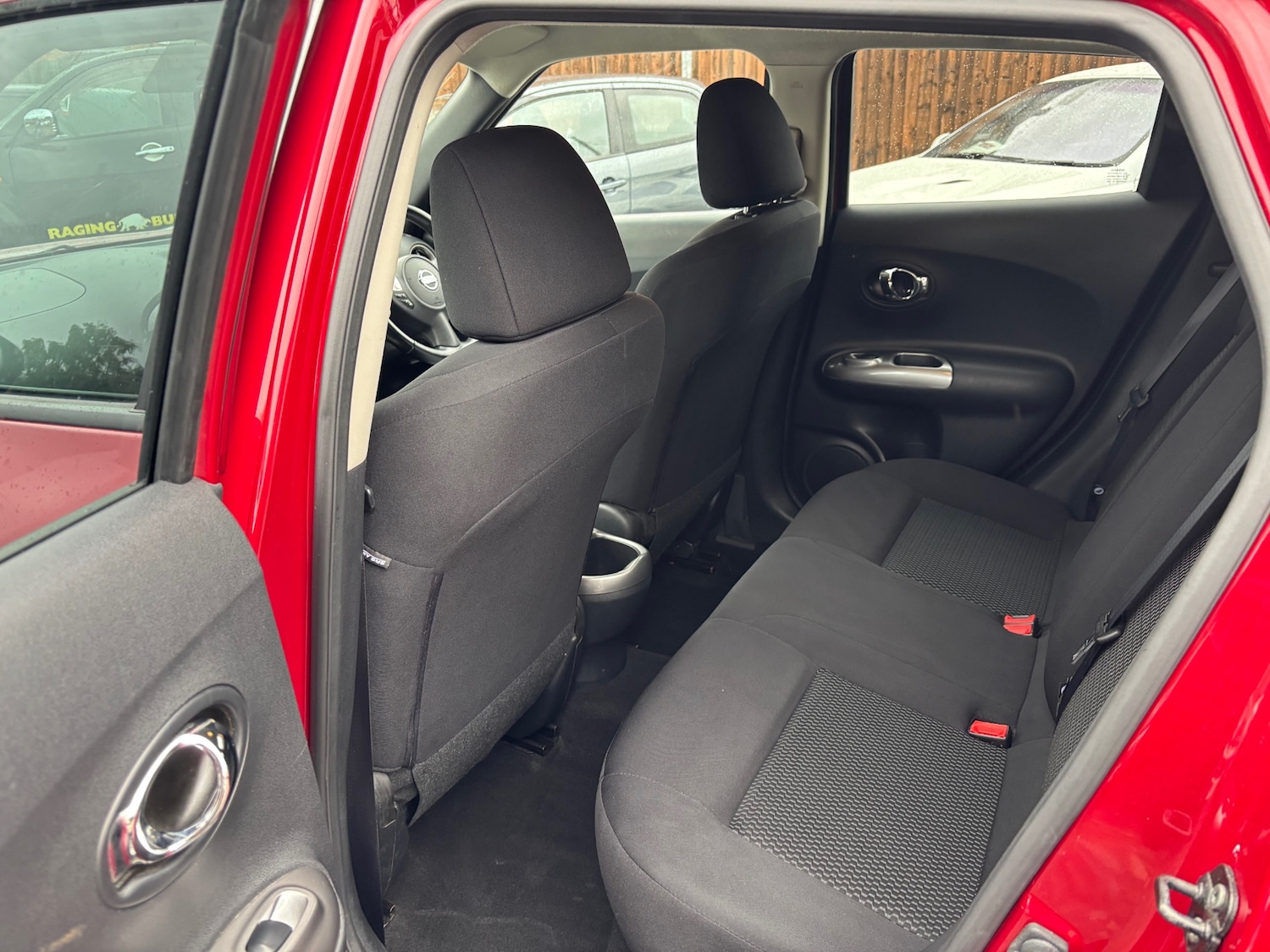 Used Nissan Juke 2015 for sale - 76156899: Photo 9