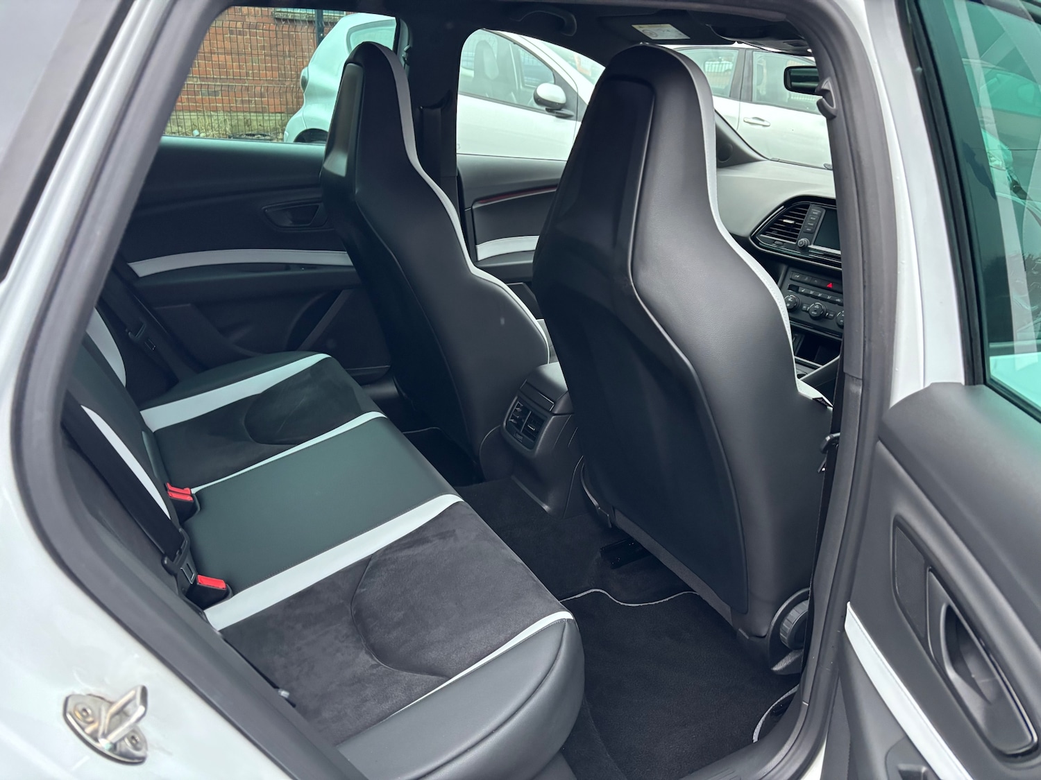 Used SEAT Leon 2016 for sale - 76589986: Photo 8