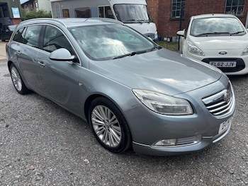 Used Vauxhall Insignia 2014 for sale - 78379332: Photo