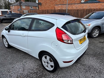 Used Ford Fiesta 2014 for sale - 77660464: Photo