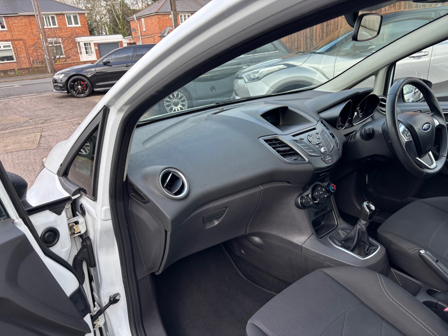 Used Ford Fiesta 2014 for sale - 77660464: Photo 8