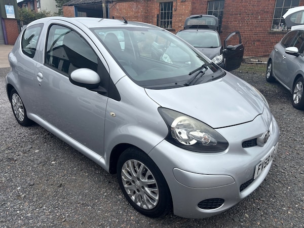 Used Toyota AYGO 2009 for sale - 76245065: Photo 1