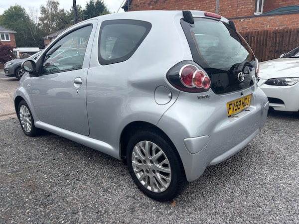 Used Toyota AYGO 2009 for sale - 76245065: Photo 3