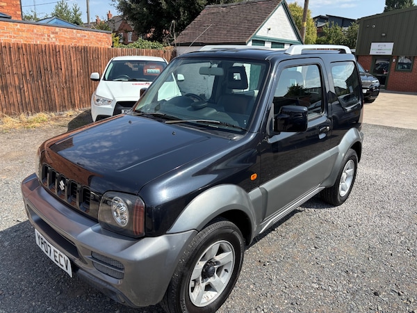 Used Suzuki Jimny 2007 for sale - 75568585: Photo 2