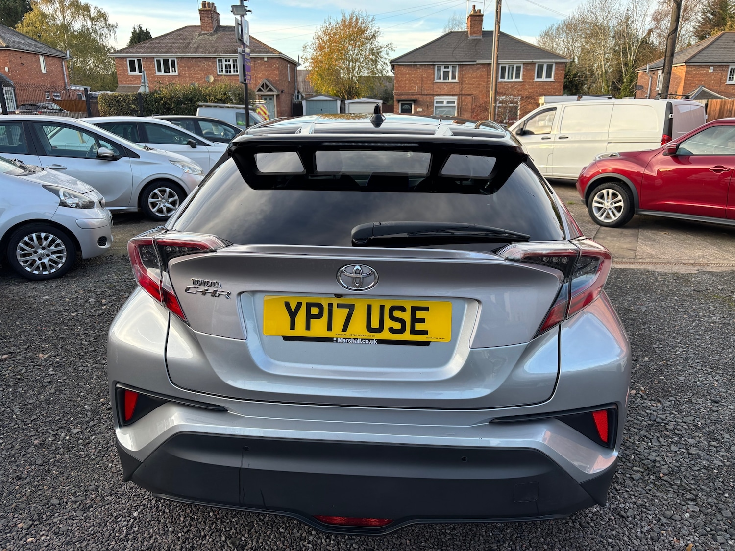 Used Toyota C-HR 2017 for sale - 76653064: Photo 6