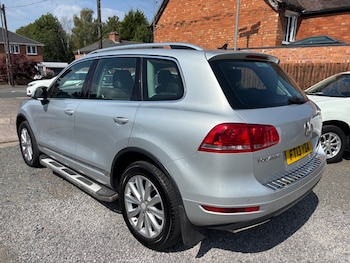 Used Volkswagen Touareg 2013 for sale - 75560311: Photo