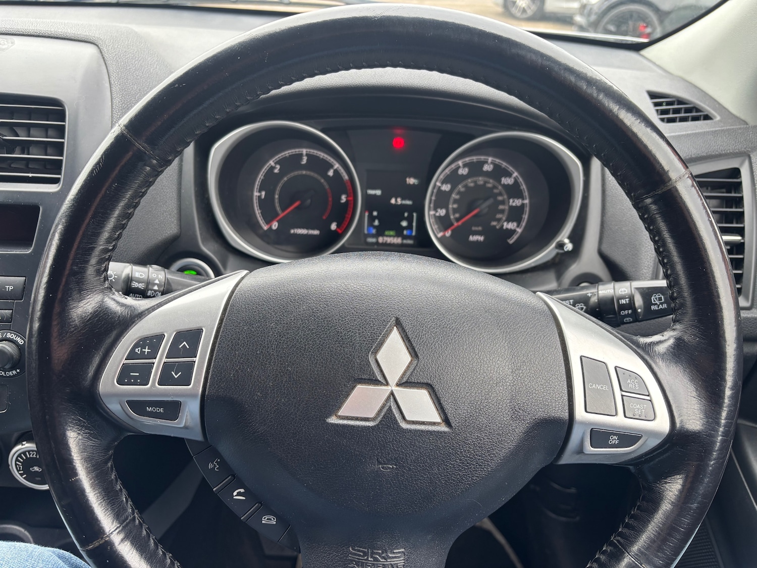 Used Mitsubishi ASX 2010 for sale - 77736070: Photo 11