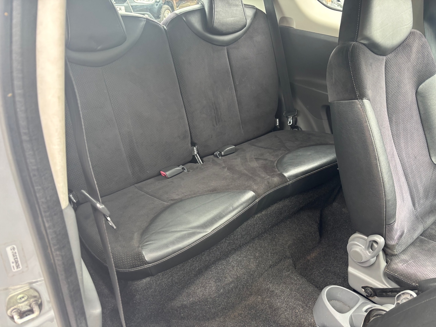 Used Toyota AYGO 2009 for sale - 77340302: Photo 10