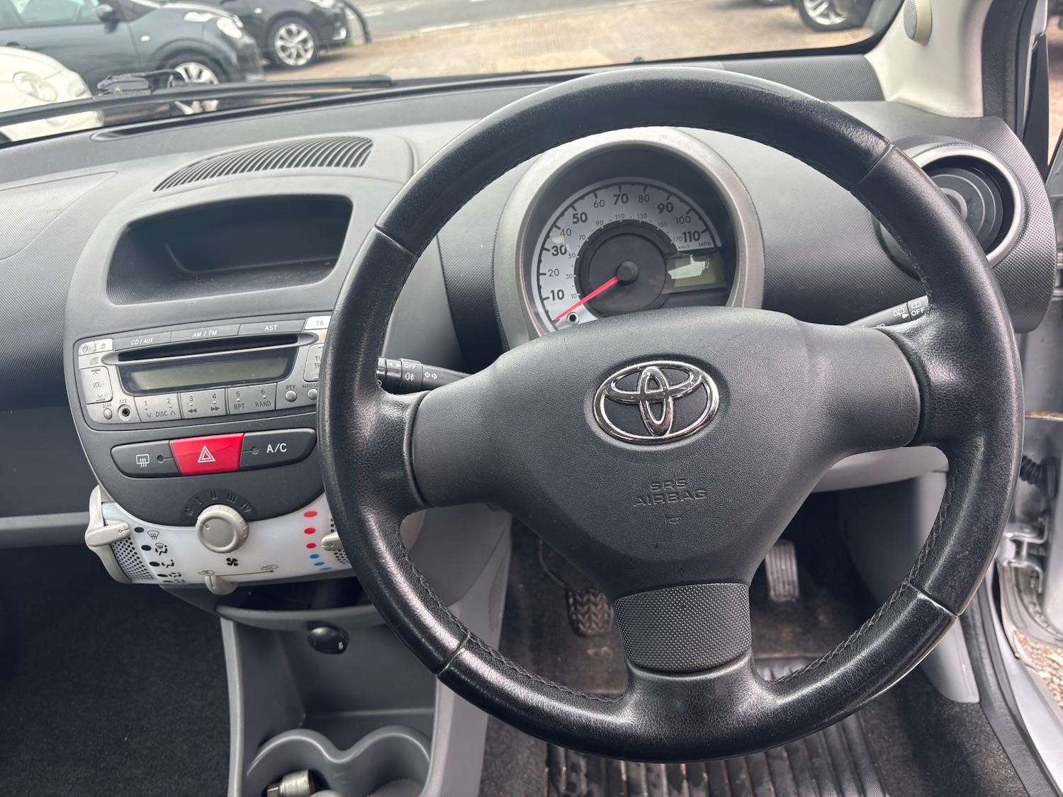 Used Toyota AYGO 2009 for sale - 77340302: Photo 12
