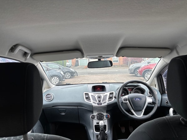 Used Ford Fiesta 2009 for sale - 76237252: Photo 10