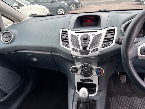 Used Ford Fiesta 2009 for sale - 76237252: Photo 11