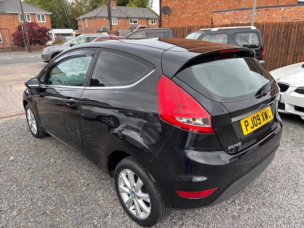 Used Ford Fiesta 2009 for sale - 76237252: Photo 3