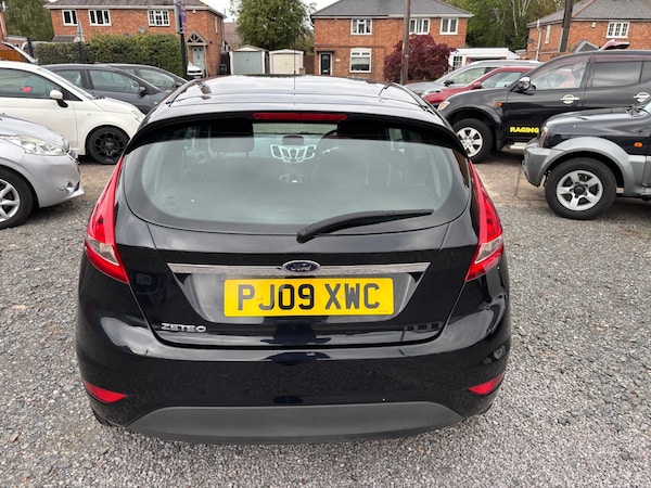 Used Ford Fiesta 2009 for sale - 76237252: Photo 5