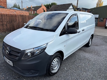 Used Mercedes-Benz Vito 2017 for sale - 76508562: Photo