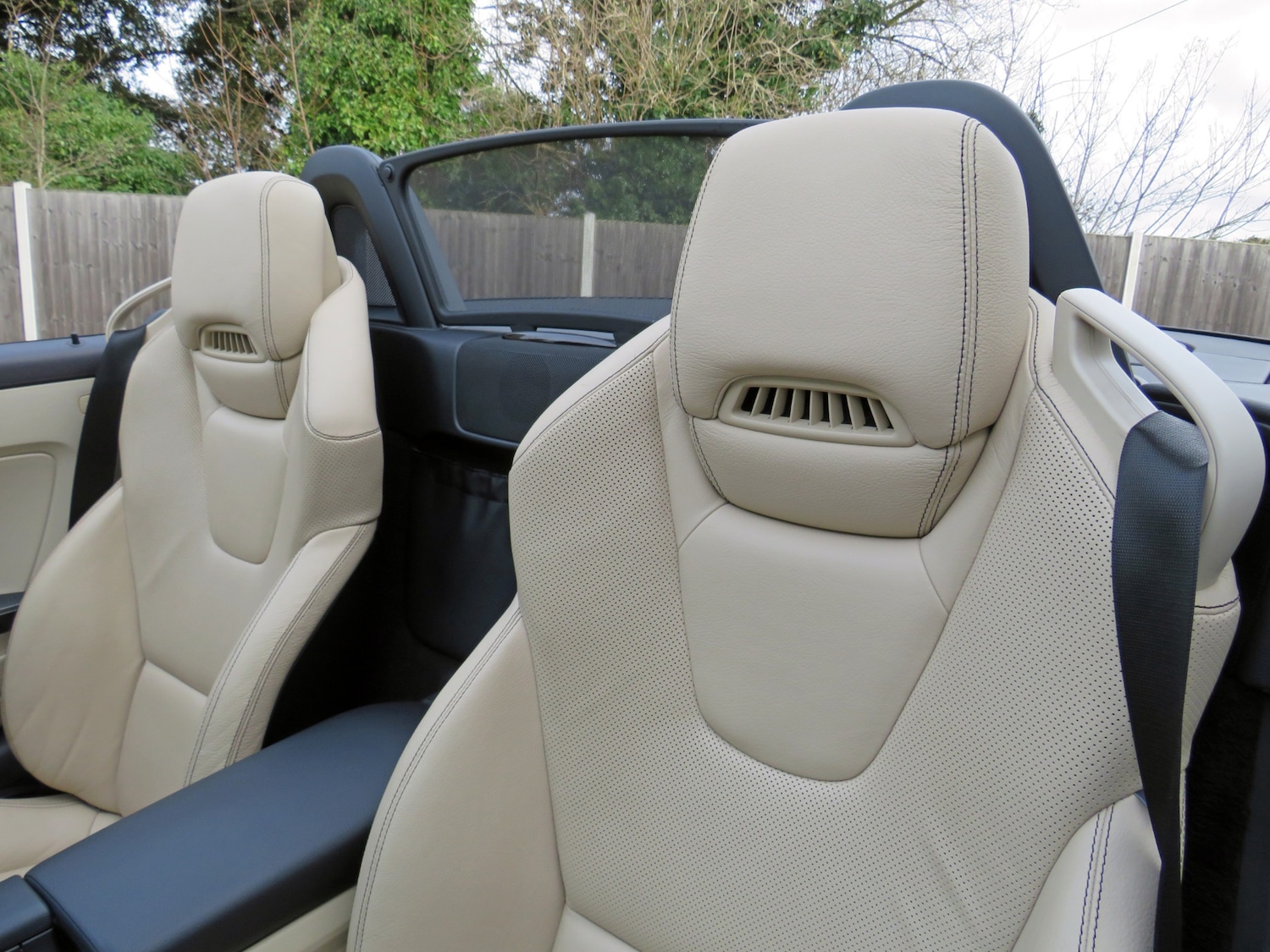 Used Mercedes-Benz SLC 2018 for sale - 77607221: Photo 10