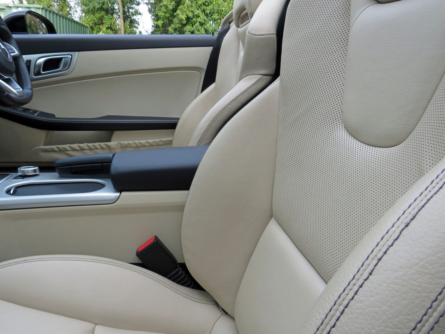 Used Mercedes-Benz SLC 2018 for sale - 77607221: Photo 12