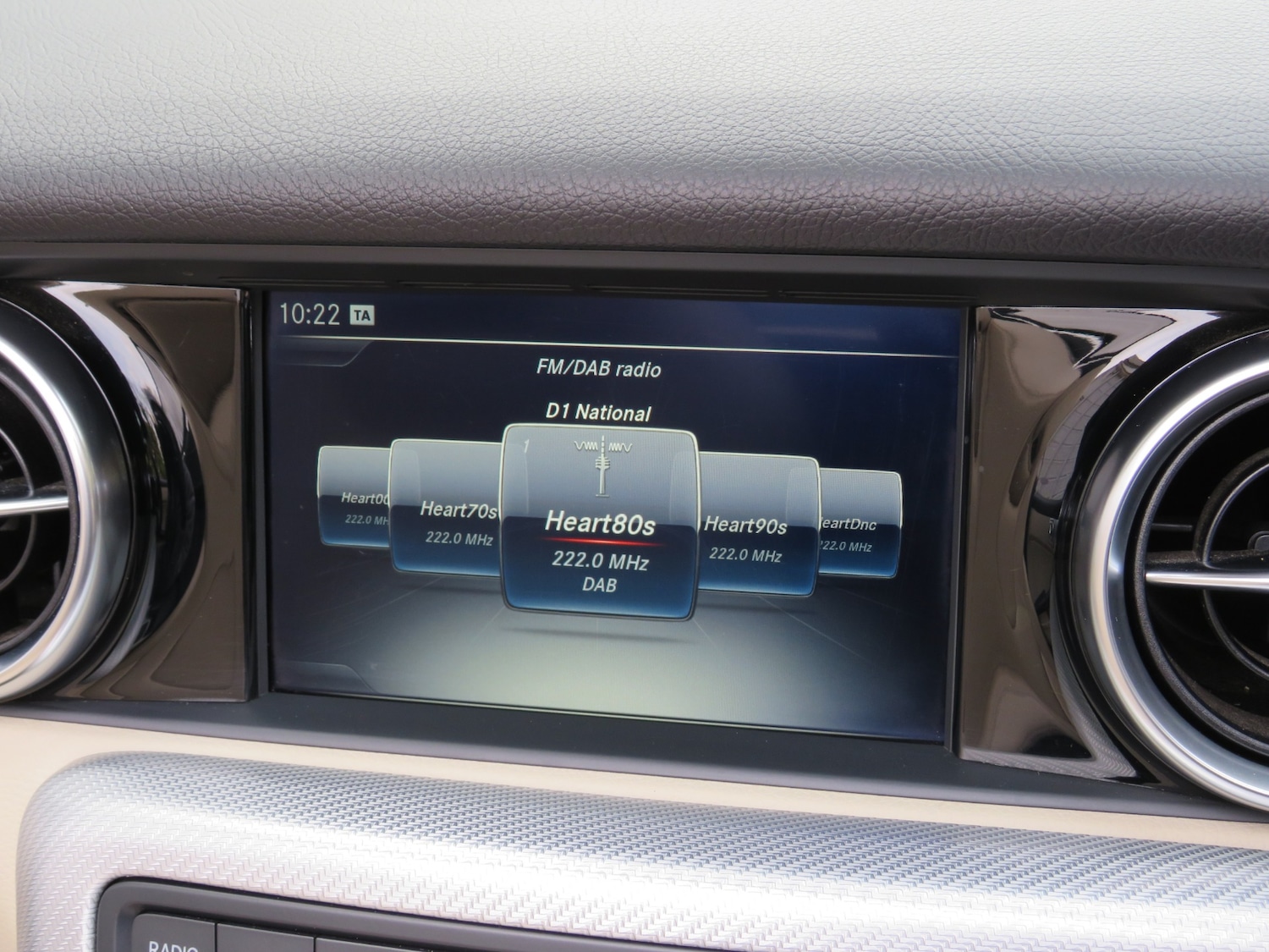 Used Mercedes-Benz SLC 2018 for sale - 77607221: Photo 19