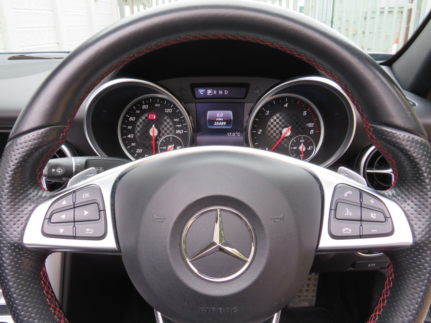 Used Mercedes-Benz SLC 2017 for sale - 75984049: Photo 17