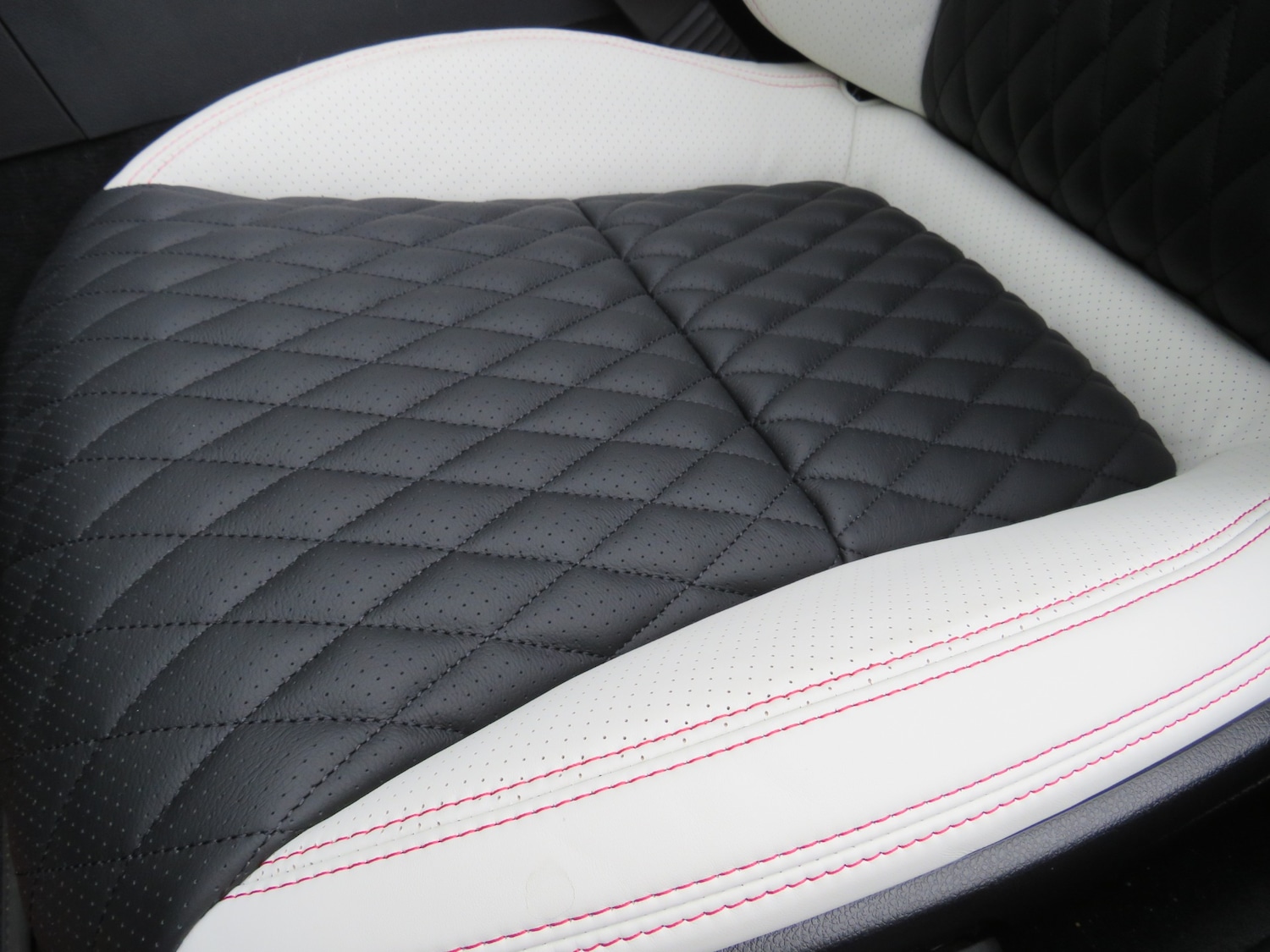 Used Mercedes-Benz SLC 2016 for sale - 77207995: Photo 5