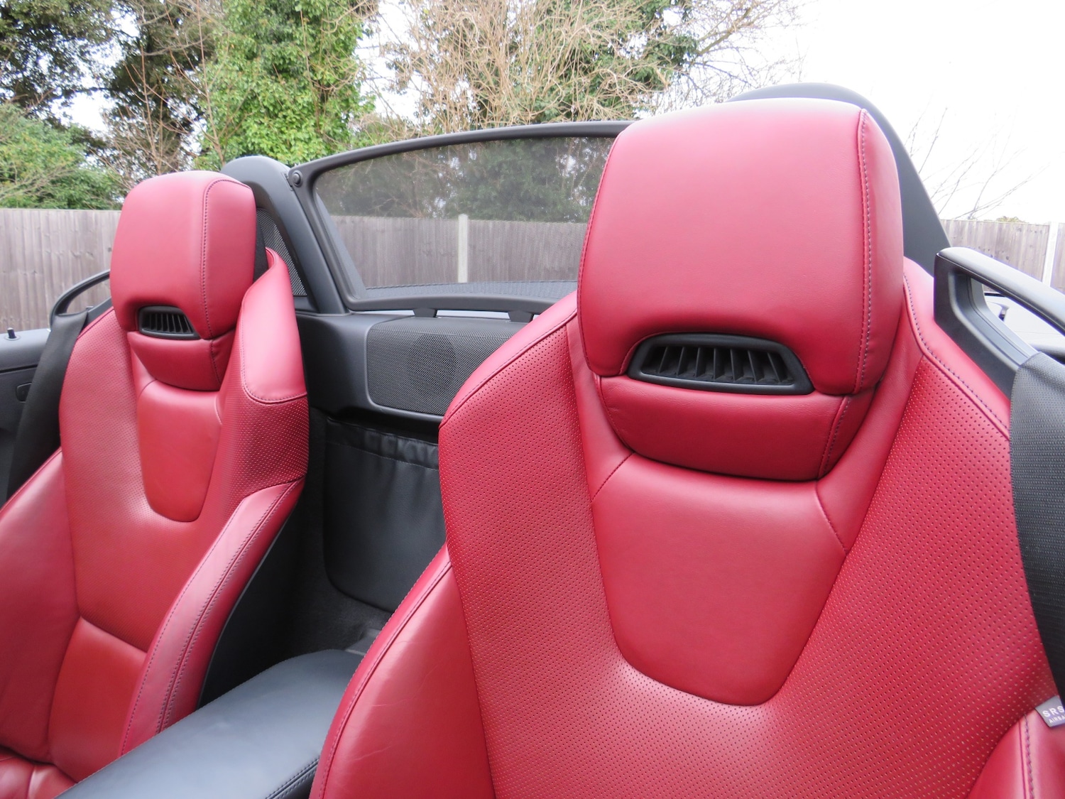 Used Mercedes-Benz SLK 2015 for sale - 76749051: Photo 9