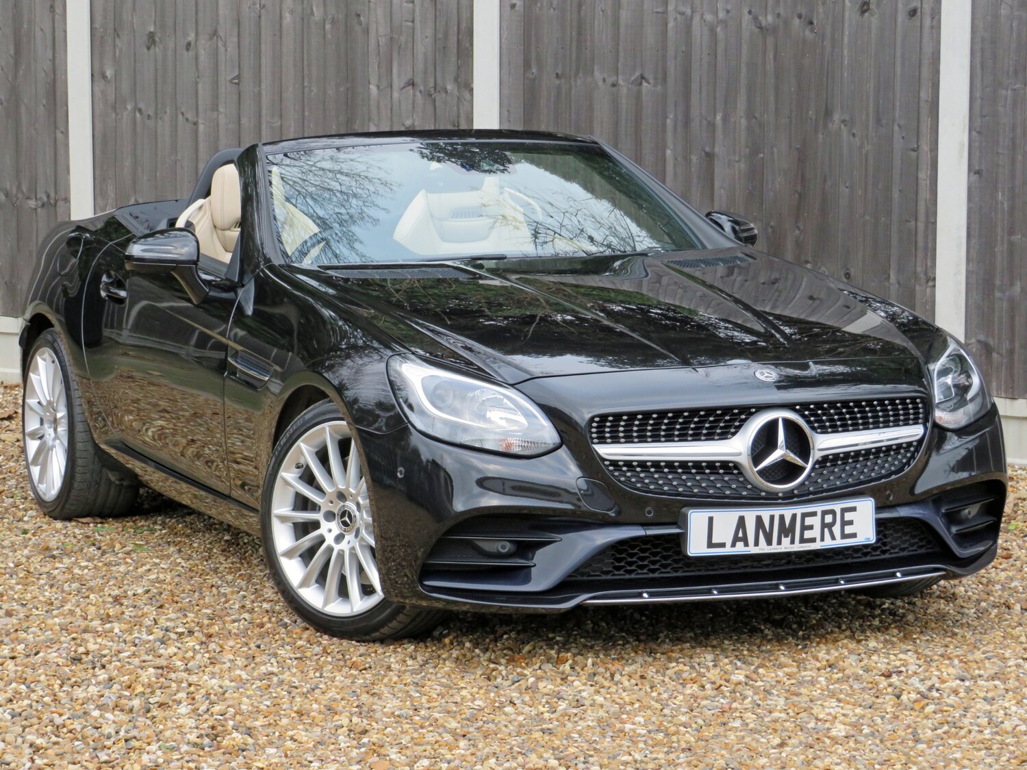 Used Mercedes-Benz SLC 2018 for sale - 76750389: Photo 9