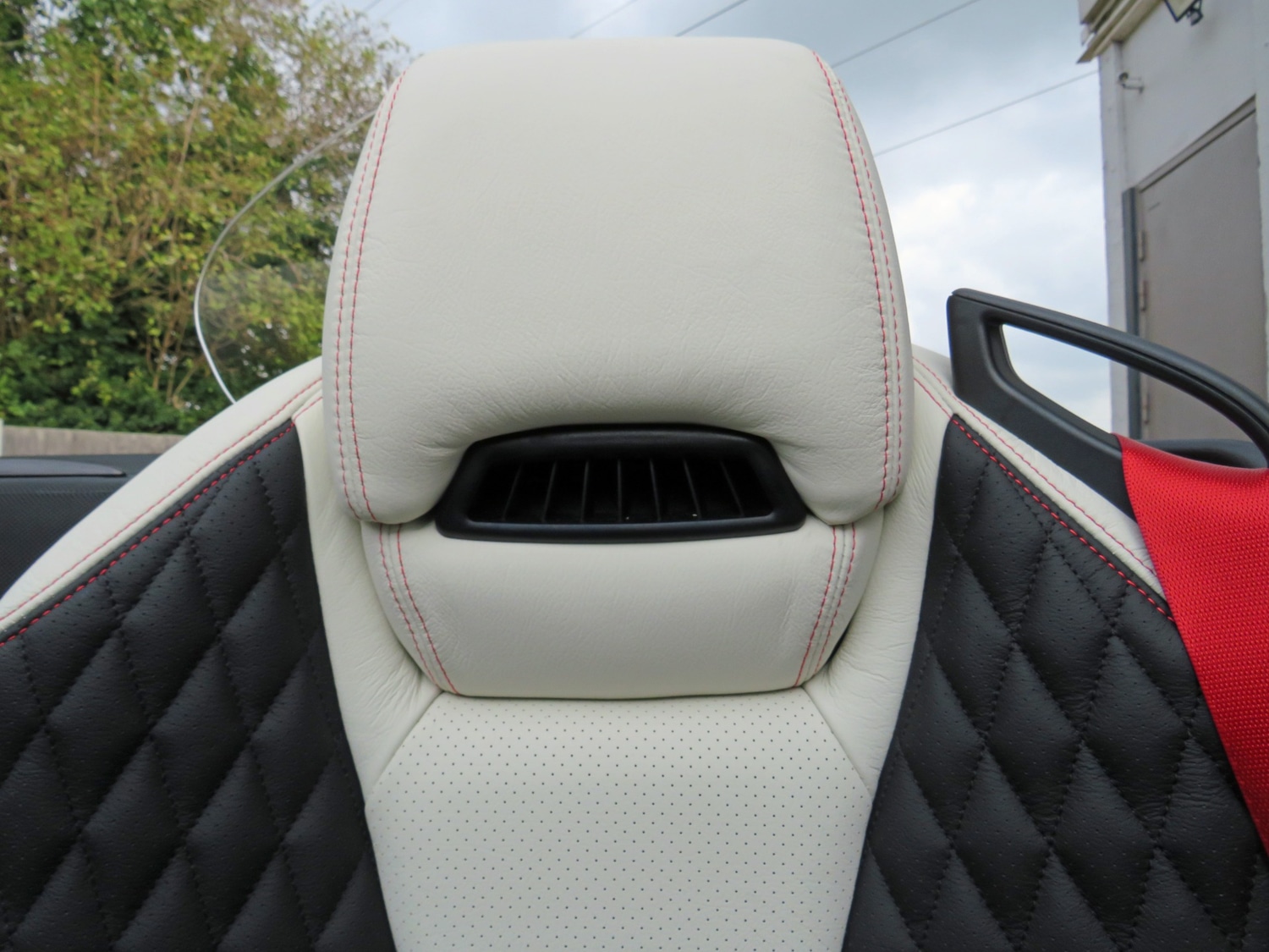 Used Mercedes-Benz SLC 2017 for sale - 75984023: Photo 12