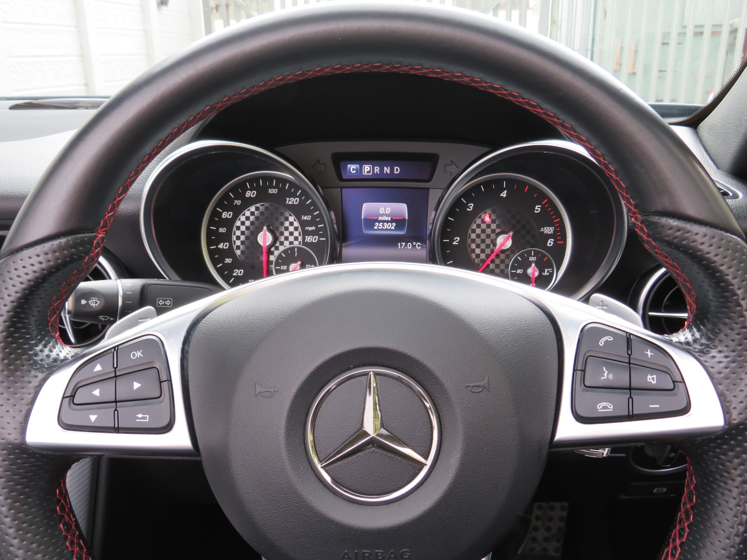 Used Mercedes-Benz SLC 2017 for sale - 75984023: Photo 20