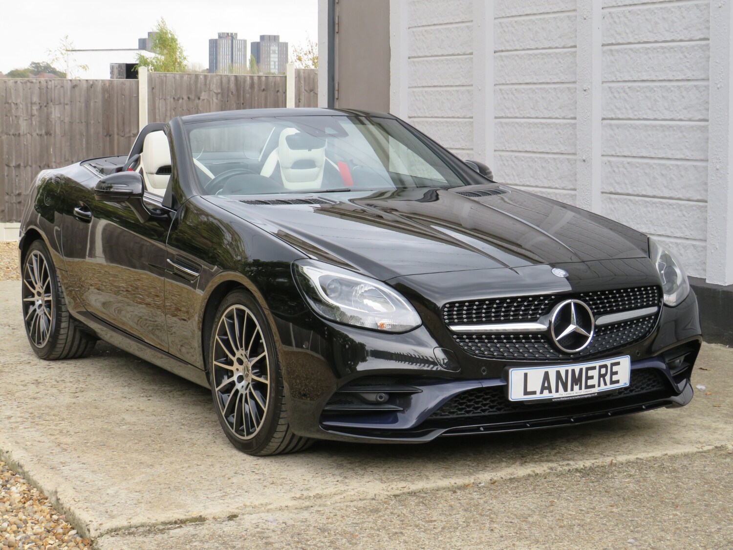 Used Mercedes-Benz SLC 2017 for sale - 75984023: Photo 39