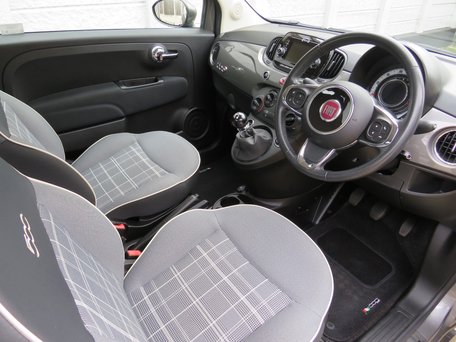 Used Fiat 500 2018 for sale - 77610636: Photo 3