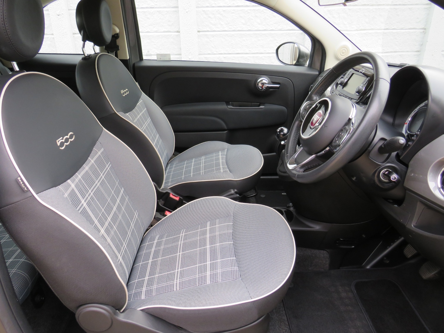 Used Fiat 500 2018 for sale - 77610636: Photo 4