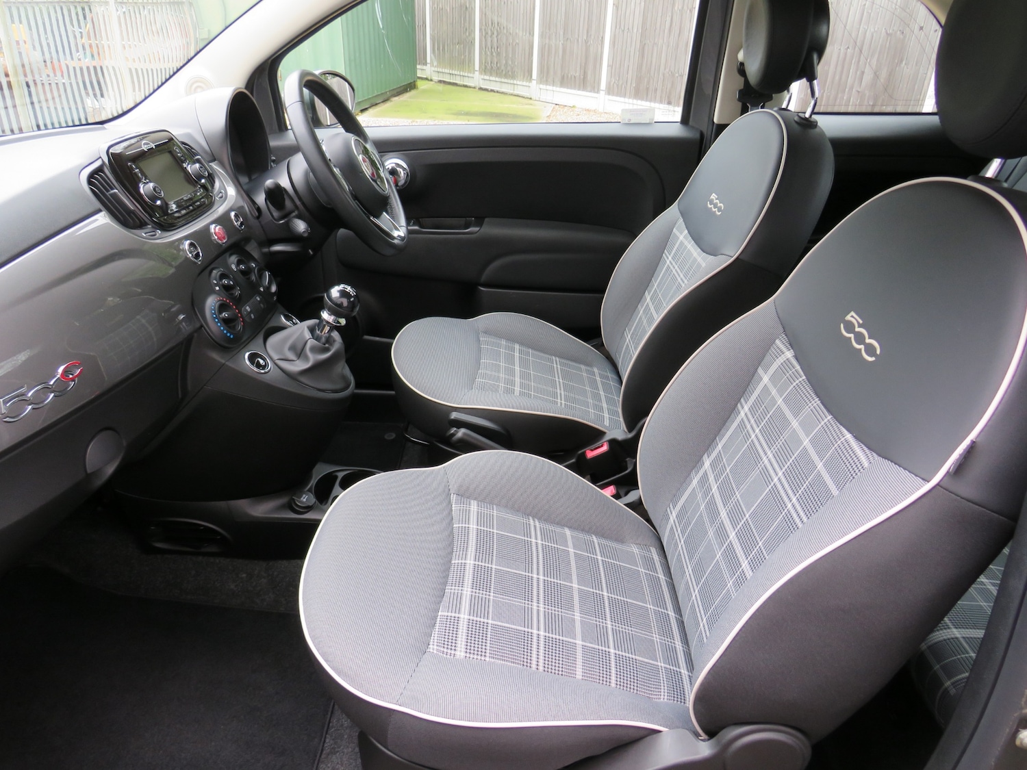 Used Fiat 500 2018 for sale - 77610636: Photo 9