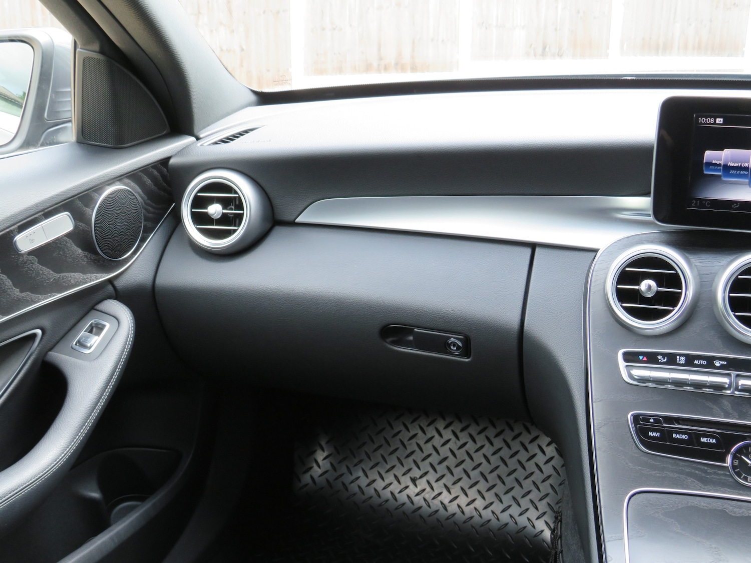 Used Mercedes-Benz C Class 2017 for sale - 77298623: Photo 29