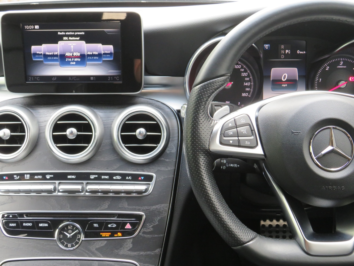 Used Mercedes-Benz C Class 2017 for sale - 77298623: Photo 35