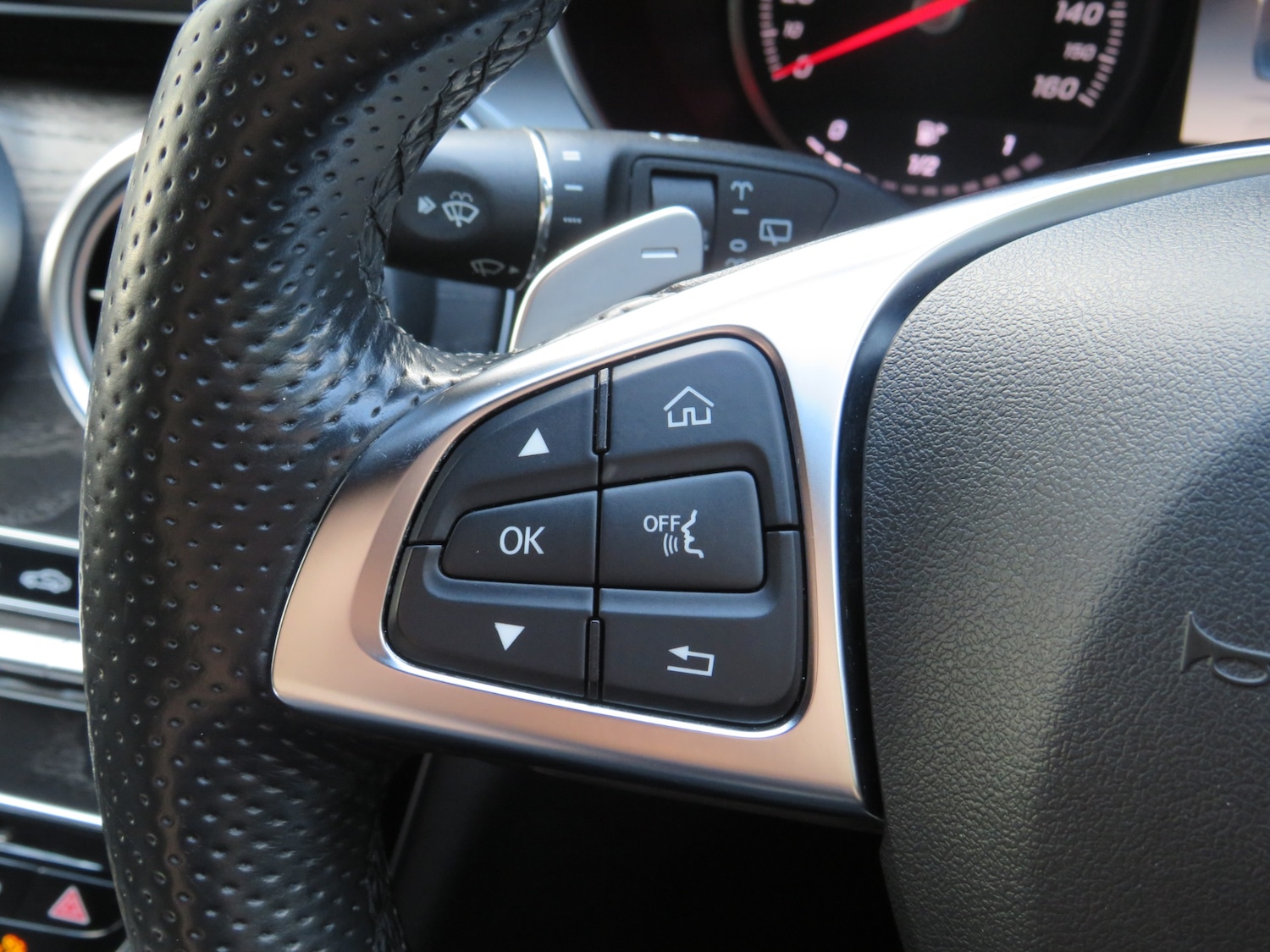 Used Mercedes-Benz C Class 2017 for sale - 77298623: Photo 36